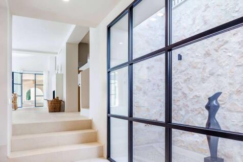 10-s&#39;arraco-Moderne Finca mit Gästehaus im Künstlerdorf S¿Arraco-kaufen-flur