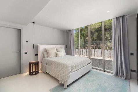 16-Costa d&#39;en Blanes-Avantgardistische Luxusvilla mit Meerblick-kaufen-bett