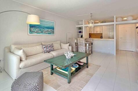 06-cala llamp-Wohnung am Meer-kaufen-sofa