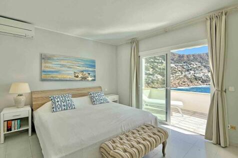 08-cala llamp-Wohnung am Meer-kaufen-bett