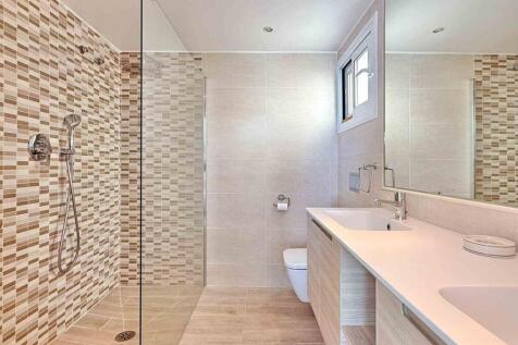 10-cala llamp-Wohnung am Meer-kaufen-badezimmer