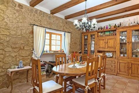 05-andratx-Charmantes Dorfhaus mit mediterranem Gartenparadies und traumhaftem Bergblick-kaufen-esszimmer