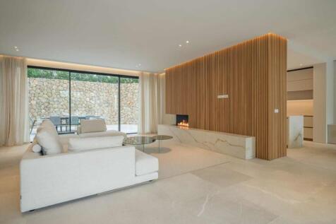 07-Design-Ikone in Son Vida mit Weitblick-kaufen-kamin