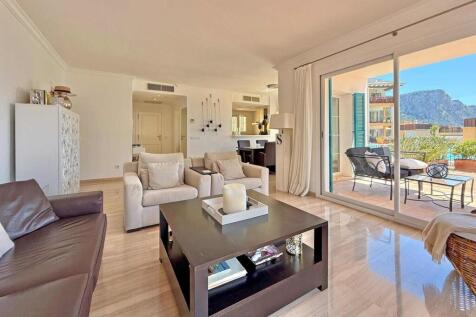 08-port andratx-Exklusives Apartment mit Lifestyle-Faktor ¿ Meerblick &amp; Poolzugang in Cala Llamp-kaufen-wohnbereich