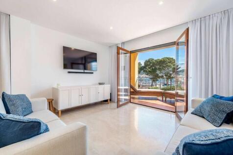 04-port andratx-Renoviertes Appartement am Club de Vela-kaufen-sofa