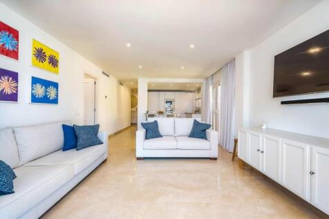 05-port andratx-Renoviertes Appartement am Club de Vela-kaufen-couch