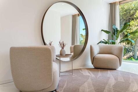 12-port andratx-Modernes Wohnerlebnis mit mediterranem Flair und Rasenflaeche-kaufen-spiegel