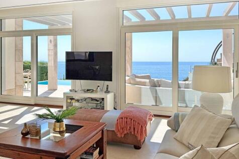 07-Villa in Port d¿Andratx ¿ Wohnen, wo das Meer den Horizont kuesst-kaufen-wohnzimmer