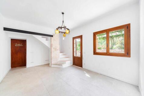 07-sarraco-Charmante Finca im Kuenstlerdorf S¿Arracó-kaufen-wohnzimmer