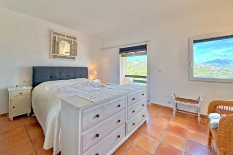 09-port andratx-Hoch ueber dem Hafen - wohnen mit Adlerblick-kaufen-bett