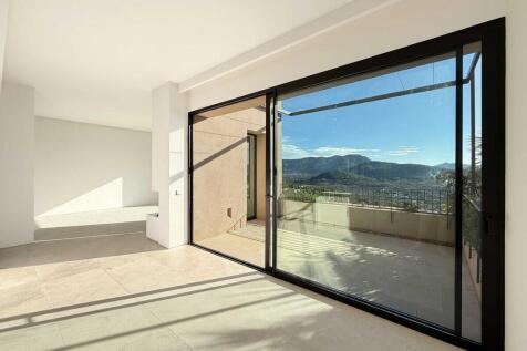 03-port andratx-Neubauhaus mit Panoramablick und Hafenblick-kaufen-fenster