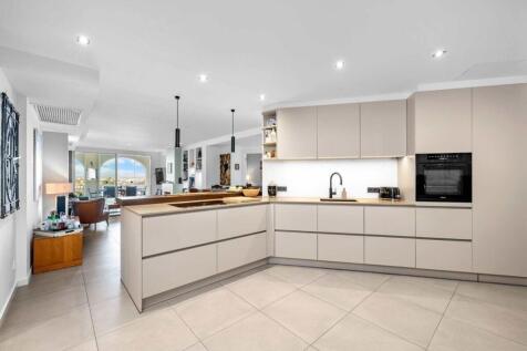 08-bendinat-Kuestenpanorama Penthouse-kaufen-kueche