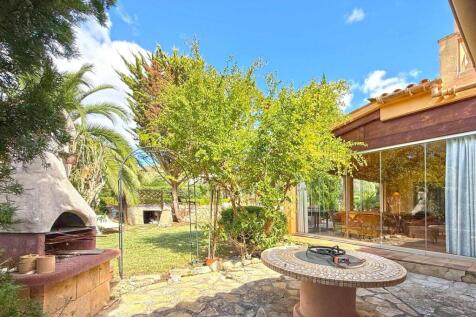 11-andratx-Finca mit Traumgarten und Swimmingpool-kaufen-barbecue