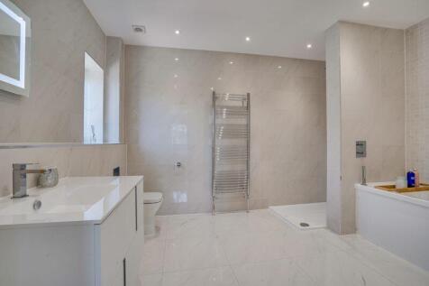 Bedroom Two En-Suite