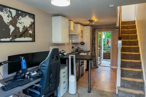 Kitchen Annexe