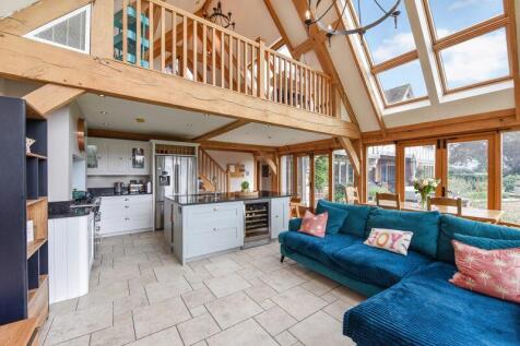 Kitchen / Family Area