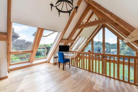 Mezzanine Above Kitchen 