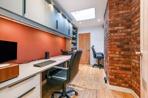 Office with fitted furniture