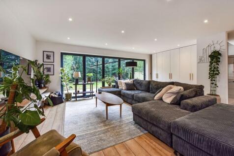 Lounge Area