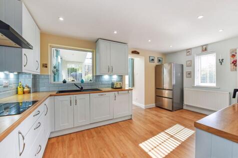 Re-fitted kitchen 