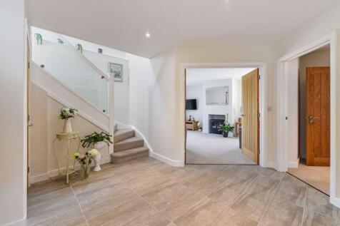 Large Entrance Hallway