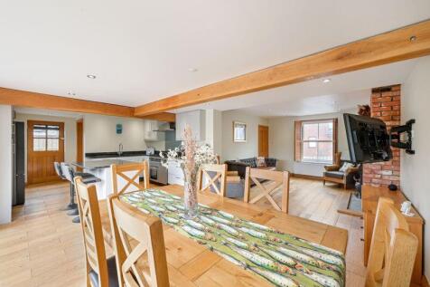 Overview of Open Plan Living 