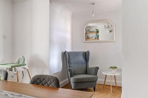 Snug Area
