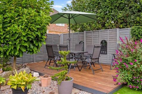 Garden Decking Area