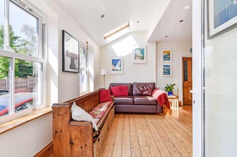 Kitchen Seating