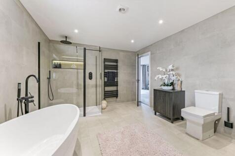 En-Suite To Bedroom One