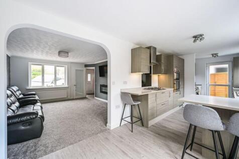 Kitchen/Sitting Room