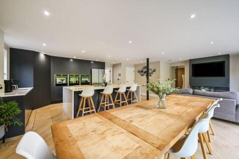 Kitchen / Dining / Family Room 