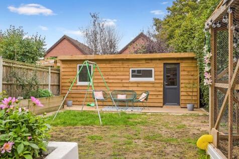 Garden Outbuilding