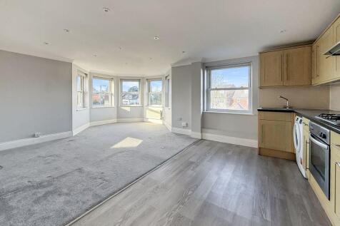 Open Plan Kitchen &amp; Lounge