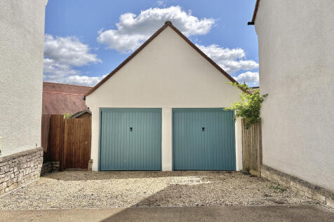 Double Garage