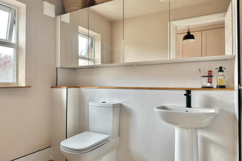 Master En-Suite