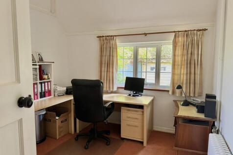 Study/Bedroom 5