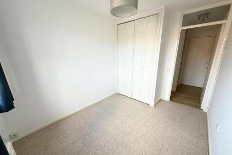 WhatsApp Image 2025-11-25 at 12.31.07_195b7b2d.jpg