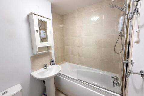 WhatsApp Image 2025-11-25 at 12.31.08_b02563a8.jpg