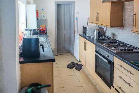 21 Ancona Street 4.jpeg