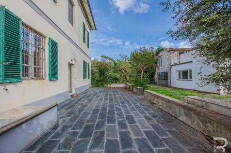 Property Image 10