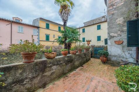 Property Image 28