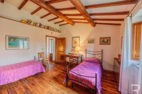Property Image 101