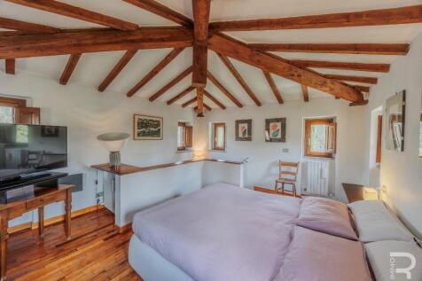 Property Image 104