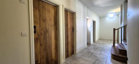 Rear Hallway.jpg