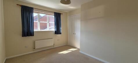 Bedroom1.jpg