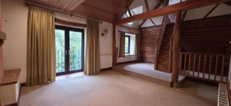 Sitting Room 2.jpg