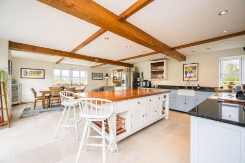 Kitchen / Dining / Family Room