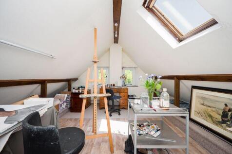 Bedroom / Artist Studio