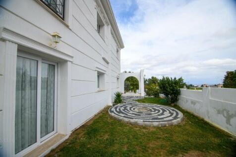 Property Image 25